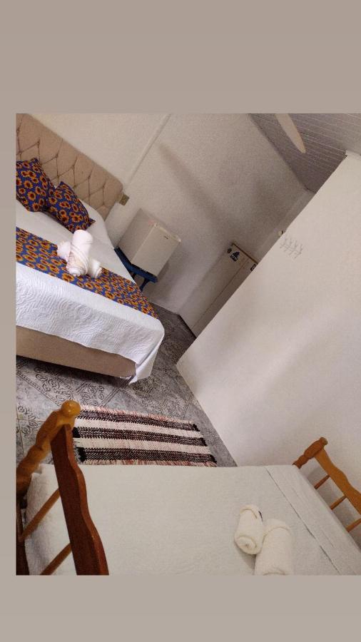Pousada E Hostel Girassol Імбітуба Екстер'єр фото